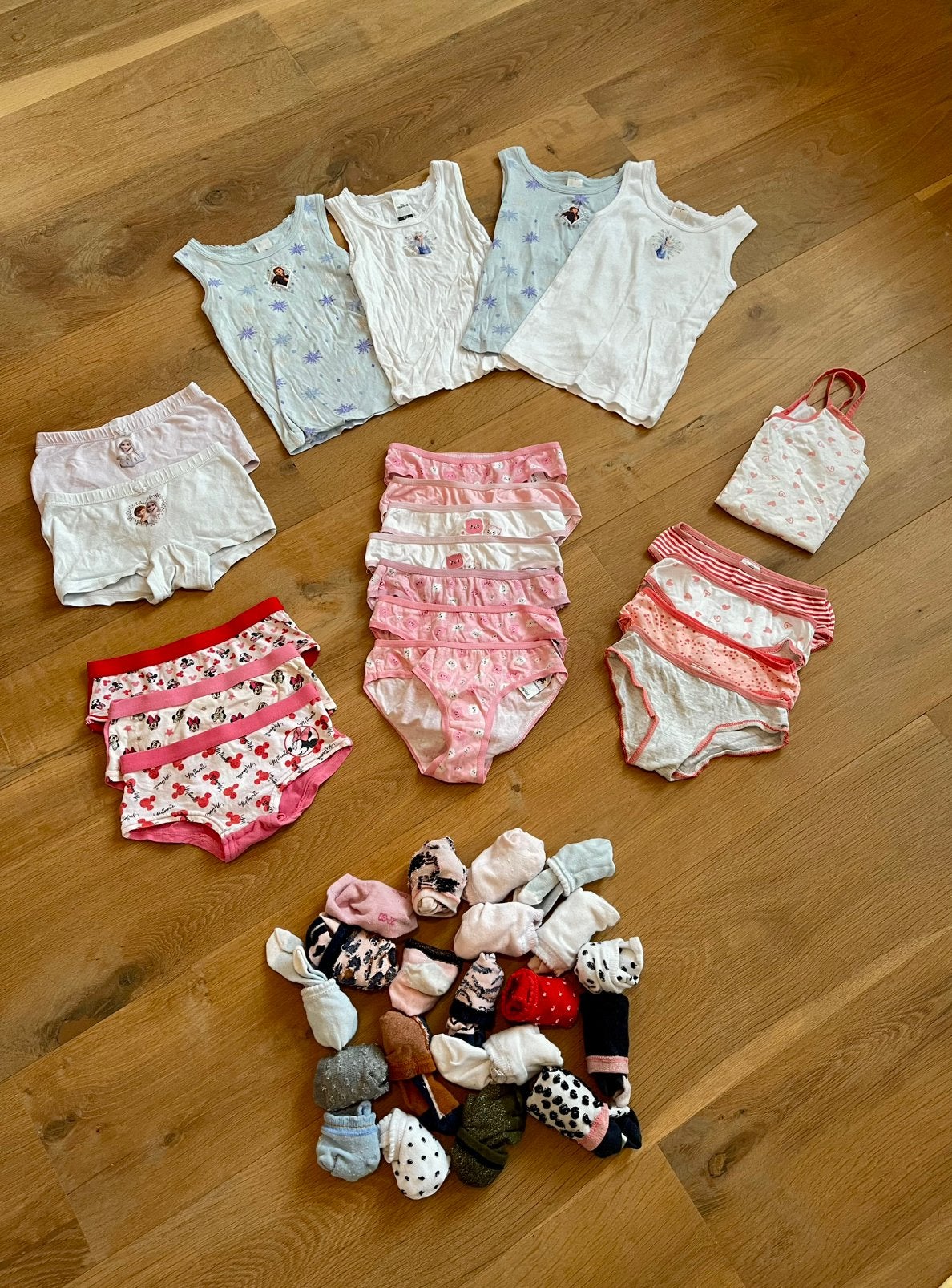 🌸 Meisjes Frozen ondergoed + sokken 92/98/104 🌸, Kinderen en Baby's, Kinderkleding | Maat 92, Ophalen, Gebruikt, Meisje, Nacht- of Onderkleding