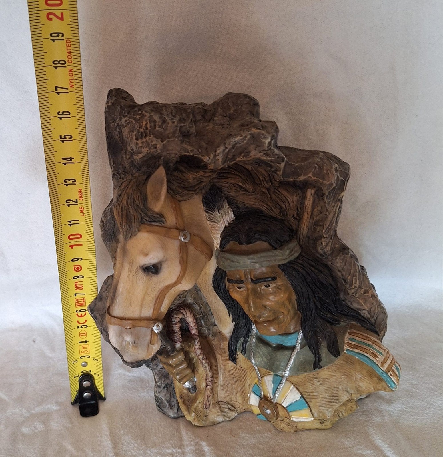 Indianenbeeld met paard - Decoratief beeldje, Ophalen, Gebruikt, Mens