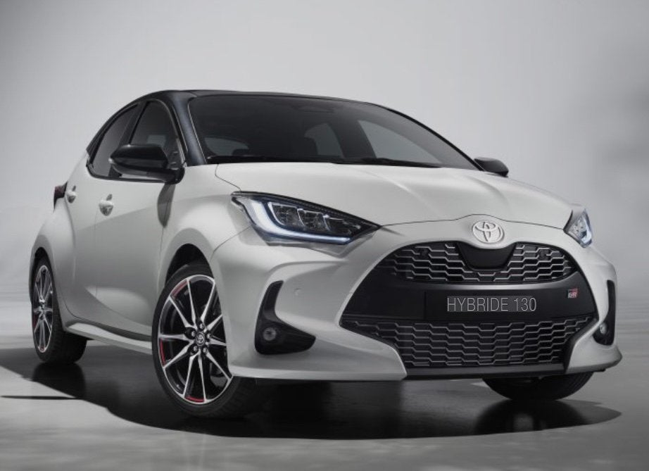 Zgan 18” Toyota Yaris GR line velgen +Conti winterbanden 8mm, 18 inch, 215 mm, Banden en Velgen, Nieuw
