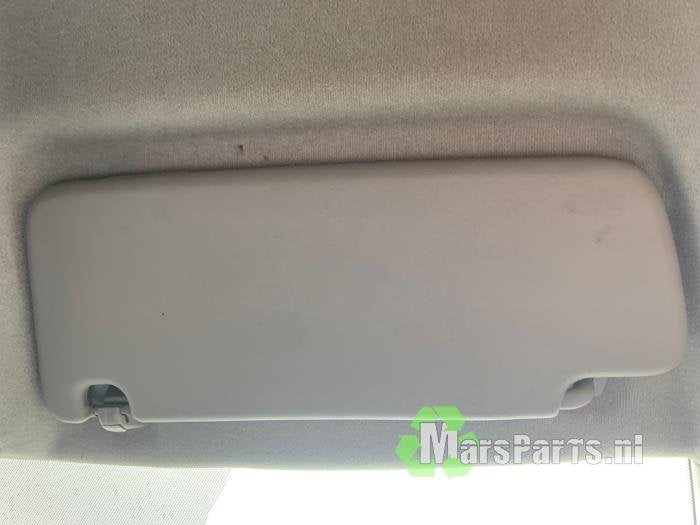 Zonneklep van een Opel Corsa, Gebruikt, -, -, Opel