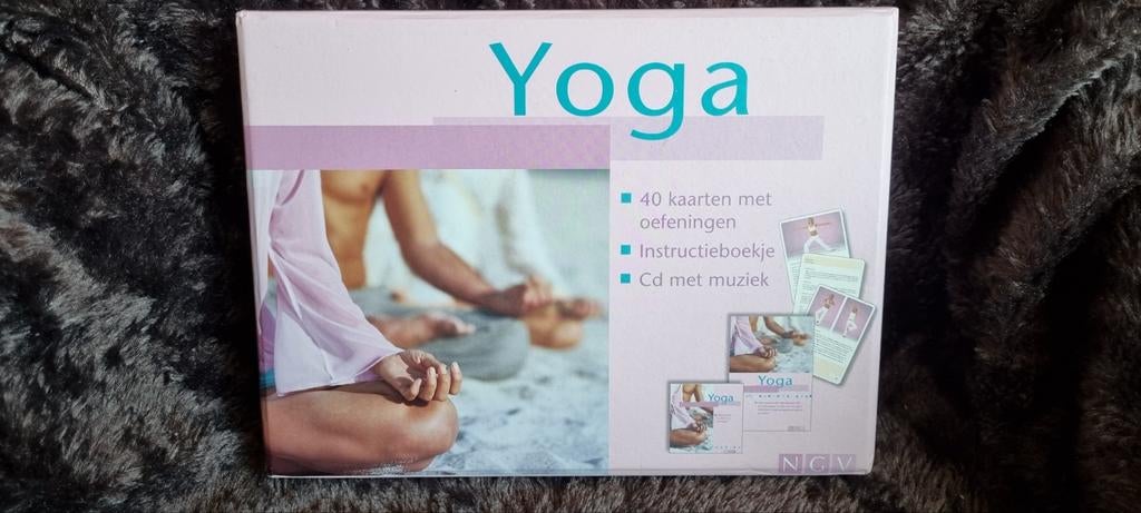 Yoga set met kaarten, instructieboekje,zonder cd, Ophalen of Verzenden