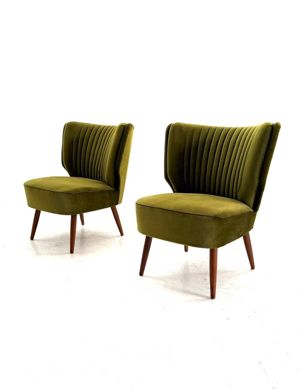 Set van 2 vintage velours cocktail fauteuils ‘60