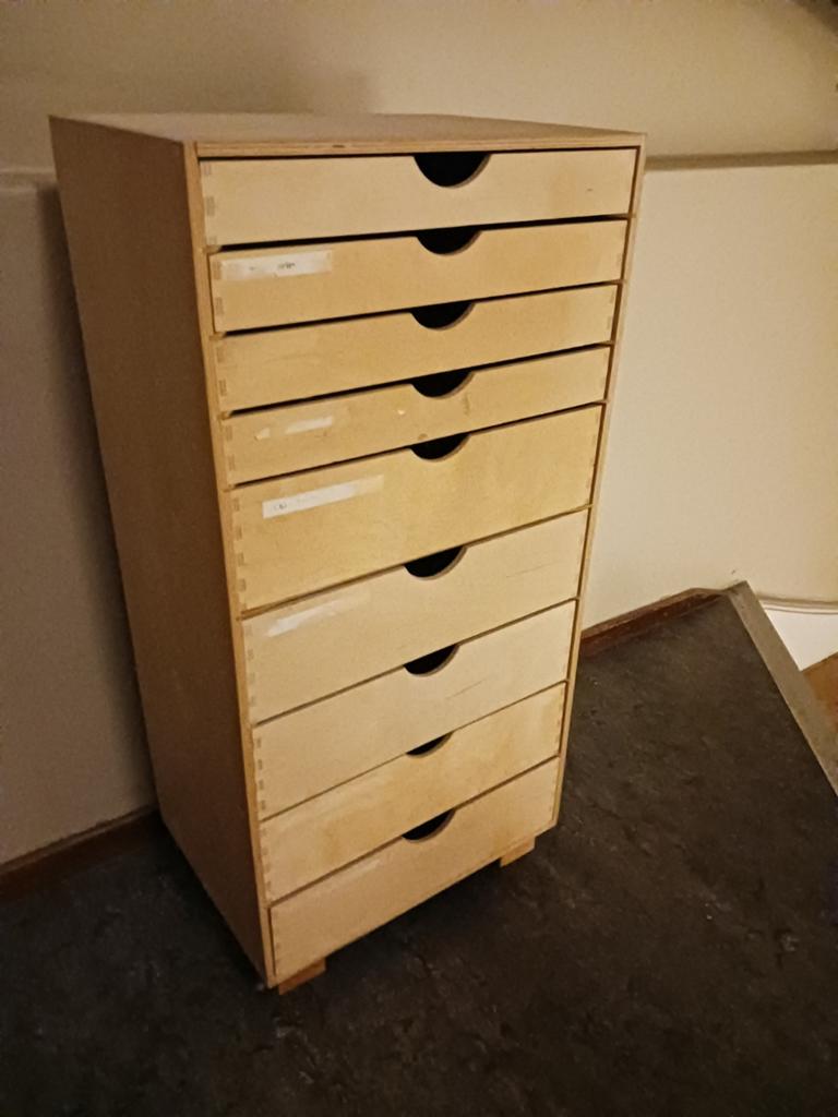 Leuk houten Xenos ladenkastje, Huis en Inrichting, Kasten | Ladekasten, Minder dan 50 cm, Gebruikt, 5 laden of meer, Ophalen of Verzenden