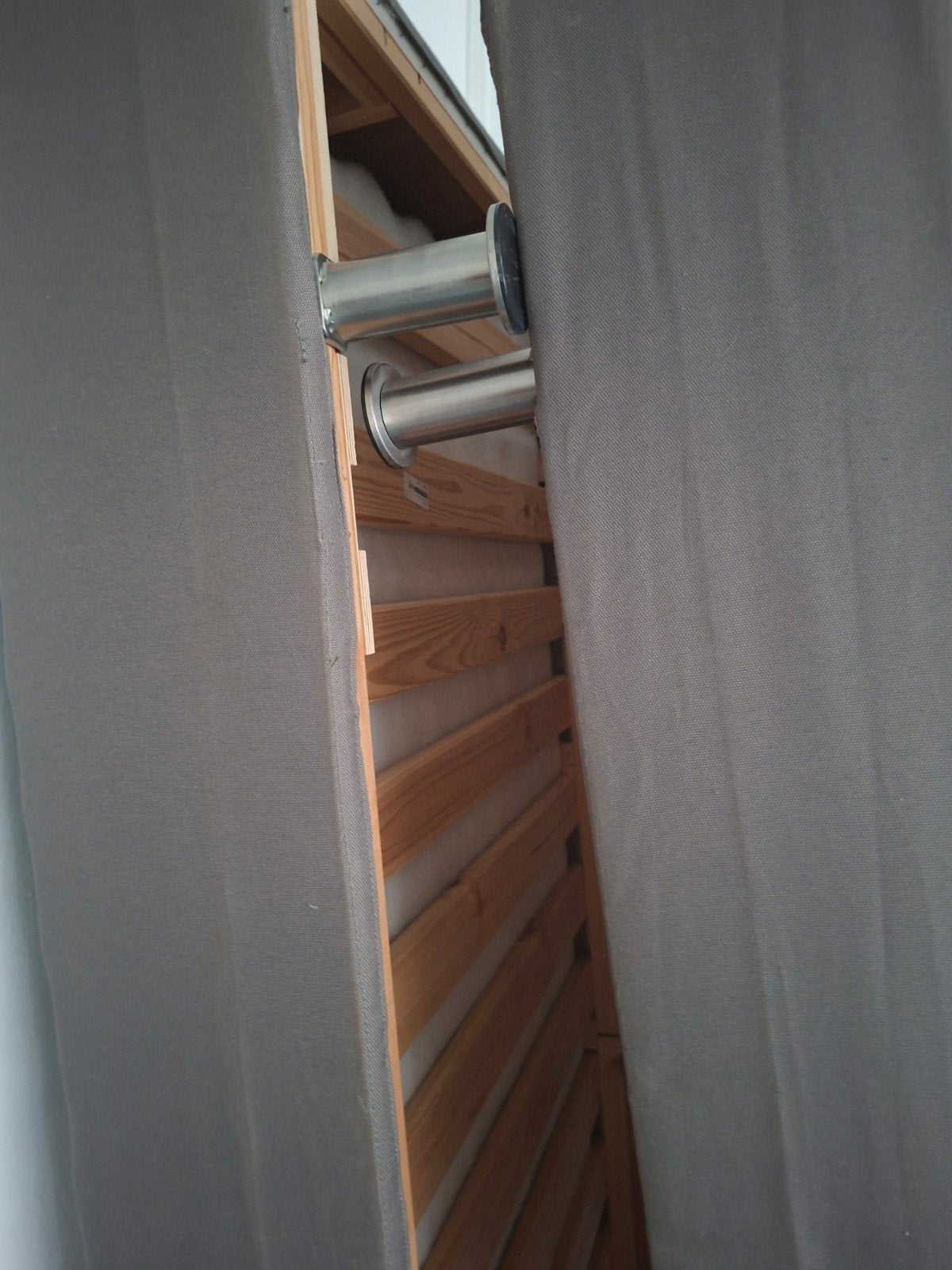 boxspring 200 x 160 gratis ophalen, Huis en Inrichting, 90 cm, Eenpersoons, Ophalen of Verzenden, Zo goed als nieuw