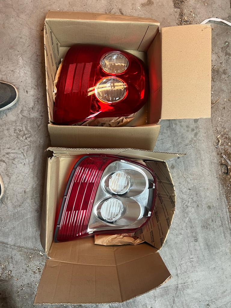 Nieuwe lenskappen voor Toyota MR2 zzw30 (set), Ophalen of Verzenden, Nieuw, Toyota