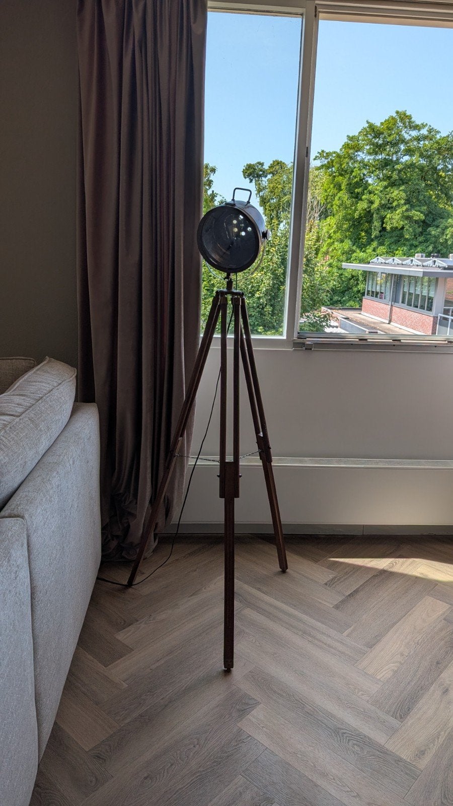 Vintage Studio Vloerlamp met Houten Statief, Huis en Inrichting, Ophalen, Vintage, Industrieel, Retro, E27 (groot), Zo goed als nieuw
