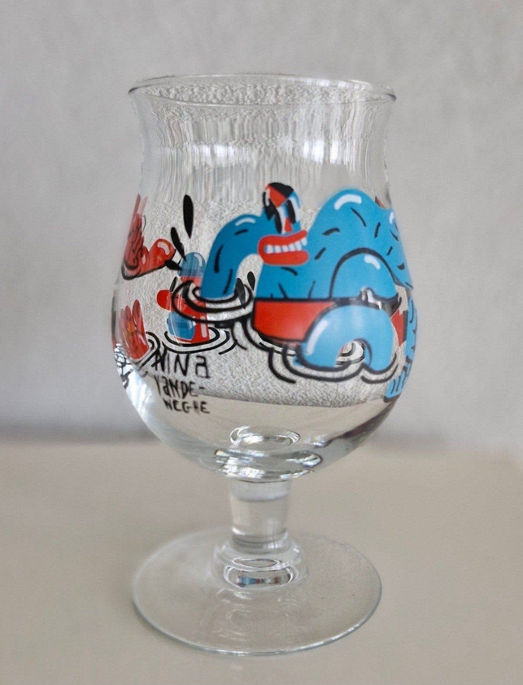 Duvel glas - Nina Vandeweghe Limited Edition, Glas of Glazen, Overige merken, Ophalen of Verzenden, Overige stijlen