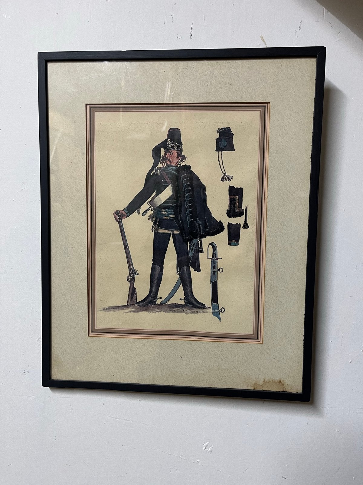 Antieke Gravure: Militair in Uniform met Geweer, Handgekleurd, 1800 - 1899, Militair, Ophalen of Verzenden