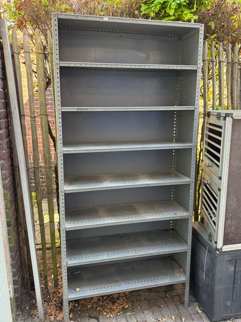 Stevige metalen stellingkast met 7 planken, Ophalen of Verzenden, Gebruikt