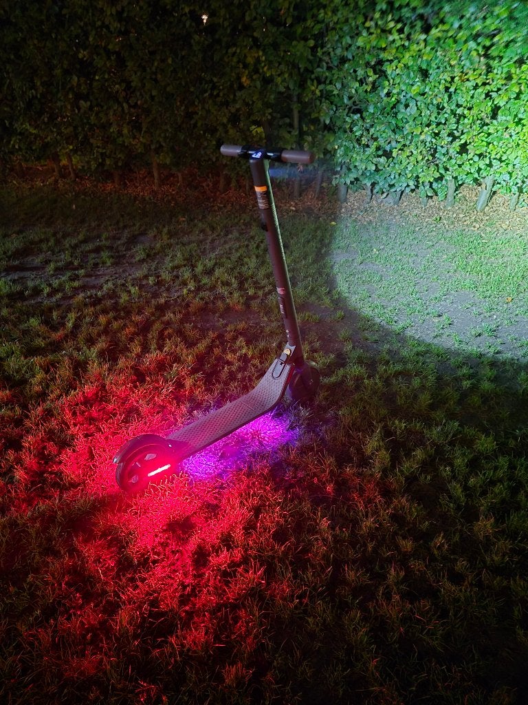 Ninebot kickscooter ES2, Ophalen, Zo goed als nieuw, Elektrische step (E-scooter), Ninebot Segway