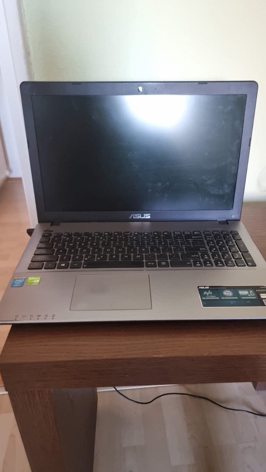 Asus R510L Laptop - 14GB RAM, 2TB opslag, defecte S-toets, Ophalen, Gebruikt, 17 inch of meer, 2 tot 3 Ghz
