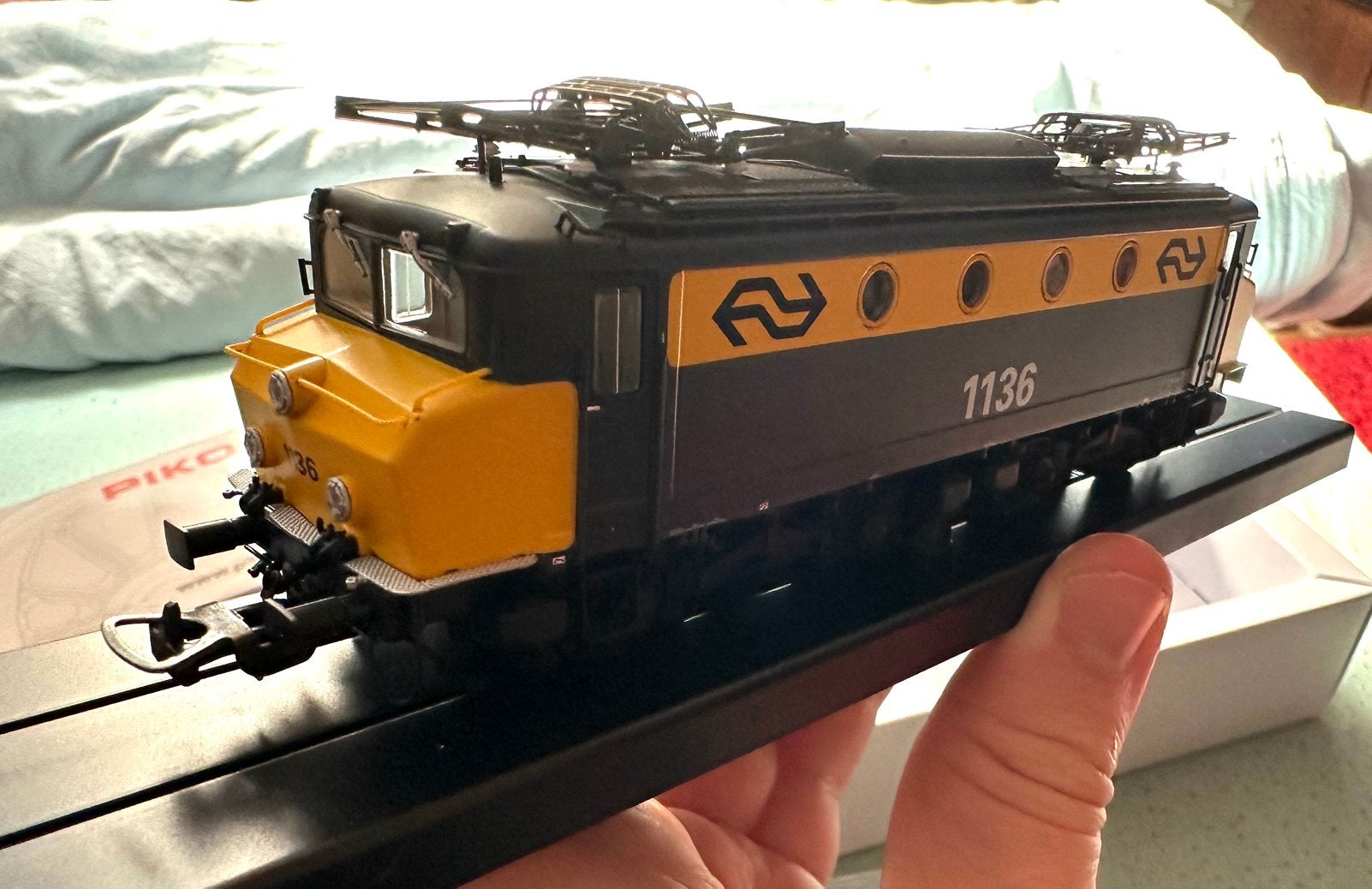 Piko ns 1136 DC nieuw, Hobby en Vrije tijd, Modeltreinen | H0, Nieuw, Analoog, Gelijkstroom, Locomotief