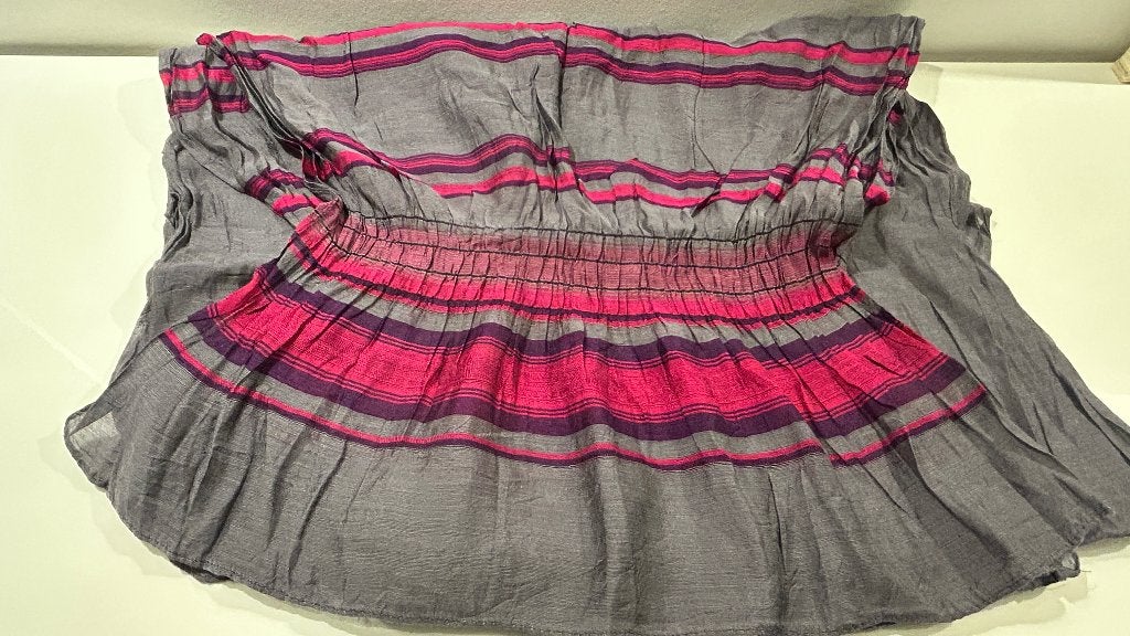 Grijze sjaal met fuchsia, Ophalen of Verzenden, Nieuw, Maat 46/48 (XL) of groter, Sjaal