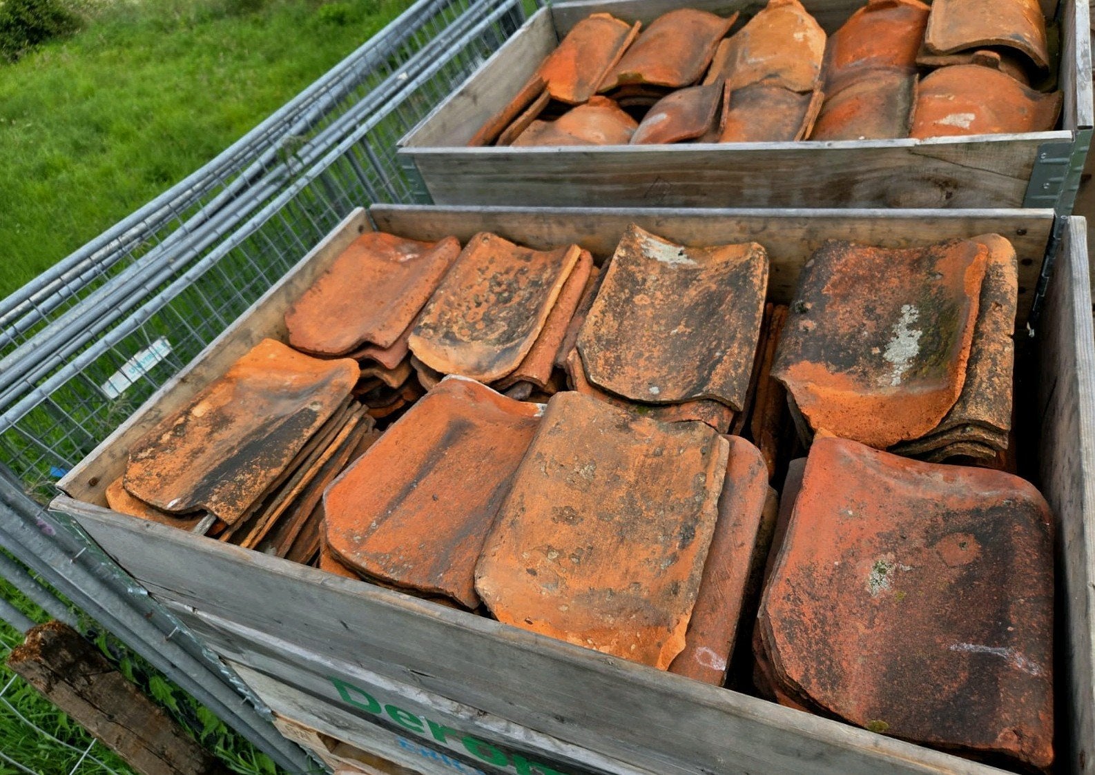 Oud Hollandse dakpannen, rood, circa 2200 stuks, Doe-het-zelf en Verbouw, Dakpannen en Dakbedekking, Ophalen, Gebruikt, Steen of Klei