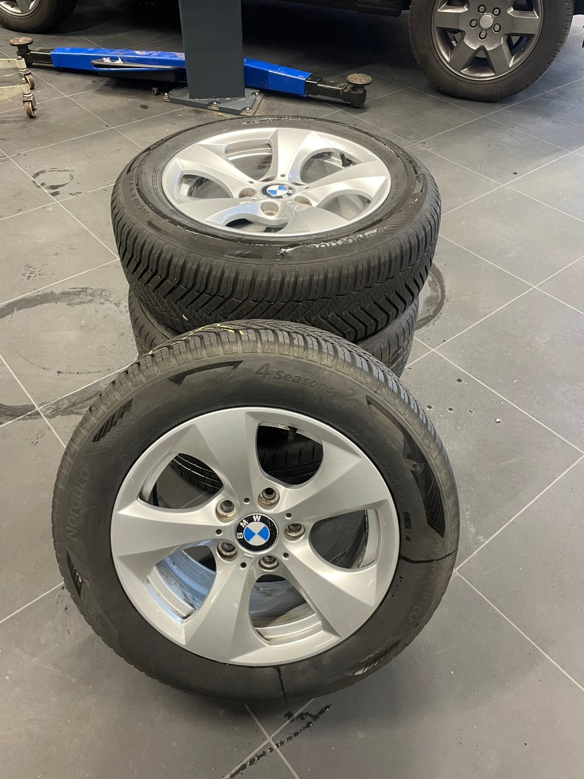 BMW 3 Serie (F30) velgen + banden – 205/60 R16, Ophalen of Verzenden, Zo goed als nieuw