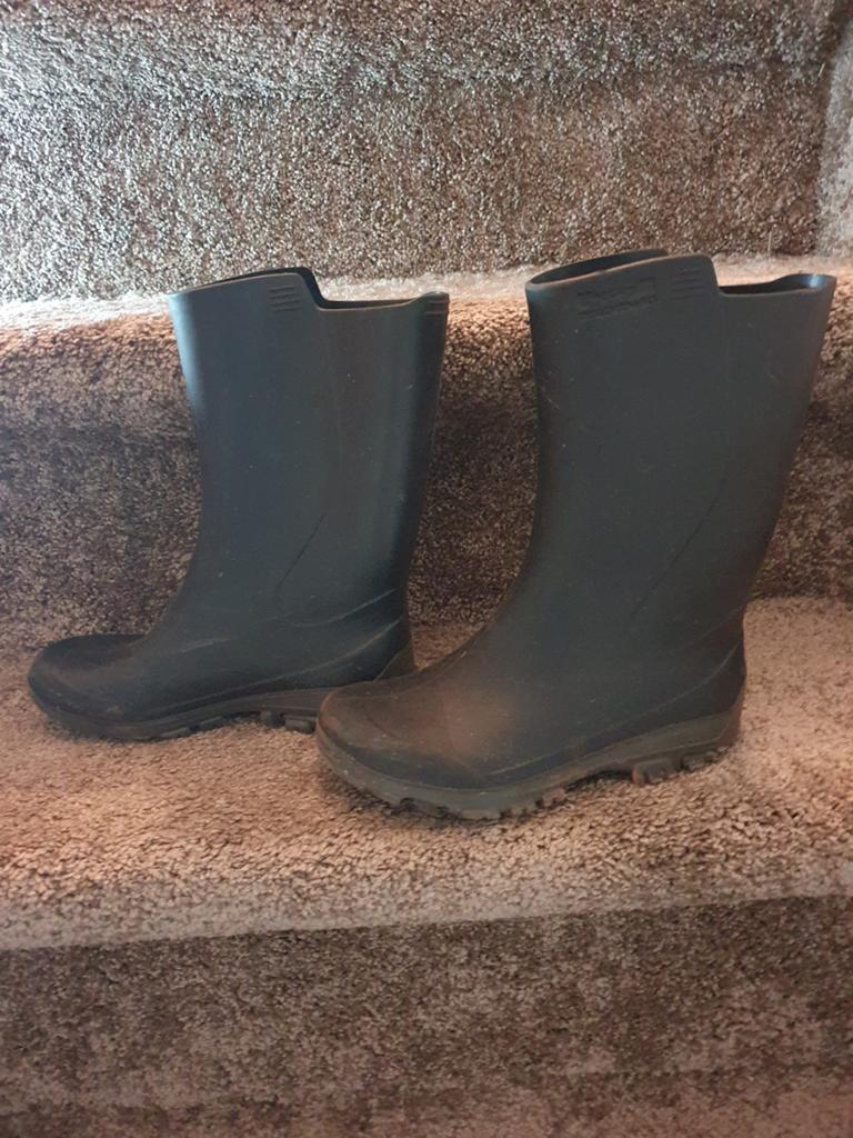 Zwarte regen laarzen, maat 29/30 - Zo goed als nieuw zara 💫, Jongen of Meisje, Ophalen of Verzenden, Laarzen, Zo goed als nieuw