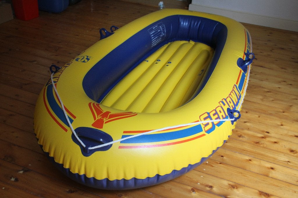 Opblaasbare boot + 2 peddels, Ophalen, Zo goed als nieuw, Enkelbladige peddel