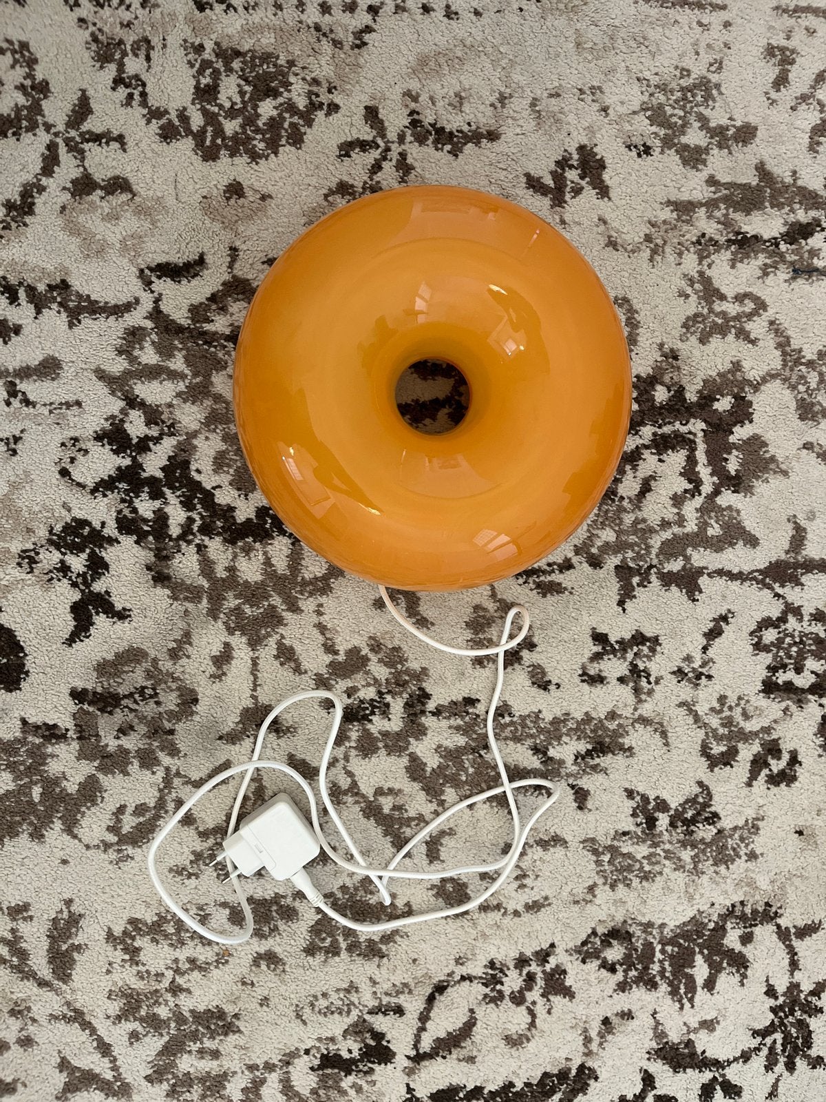 IKEA VARMBLIXT LED Donut Lamp Oranje, Ophalen, IKEA, Zo goed als nieuw, Glas