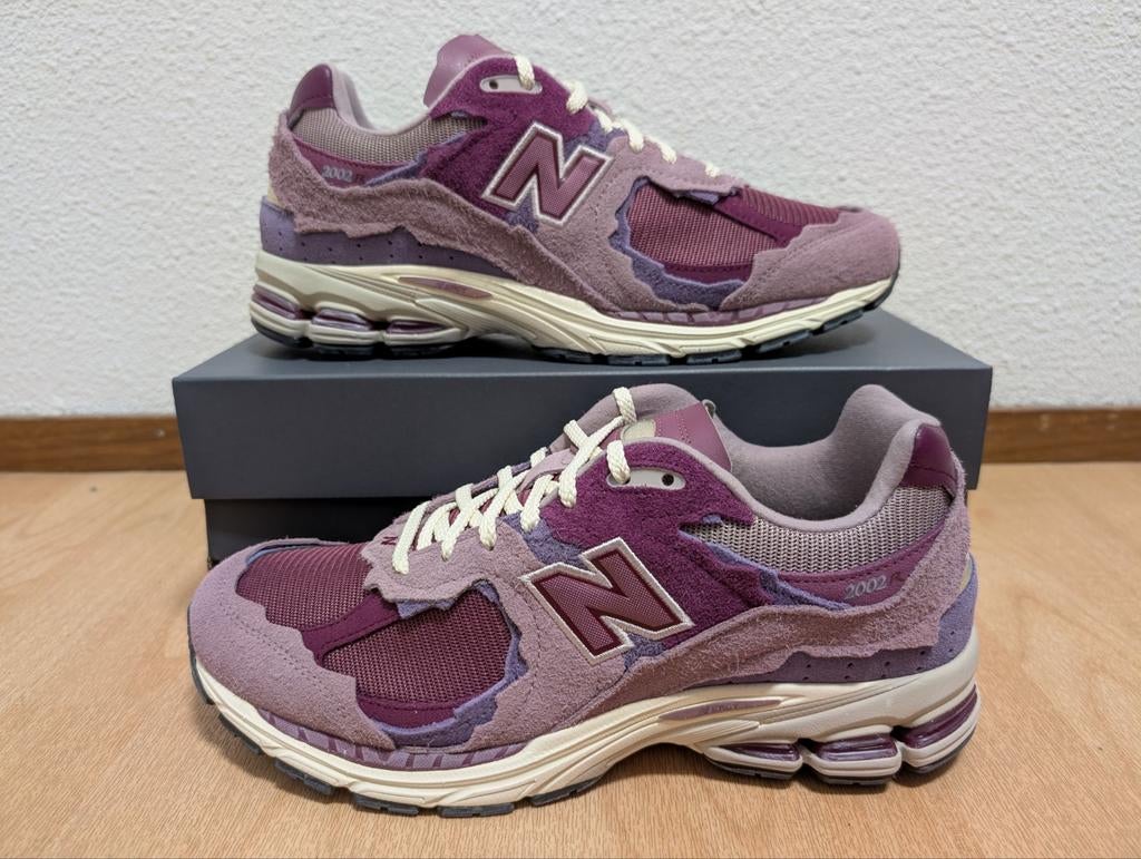 New Balance 2002R Protection Pack Pink maat 45 / 11, Kleding | Heren, Schoenen, New Balance, Overige kleuren, Nieuw, Ophalen of Verzenden