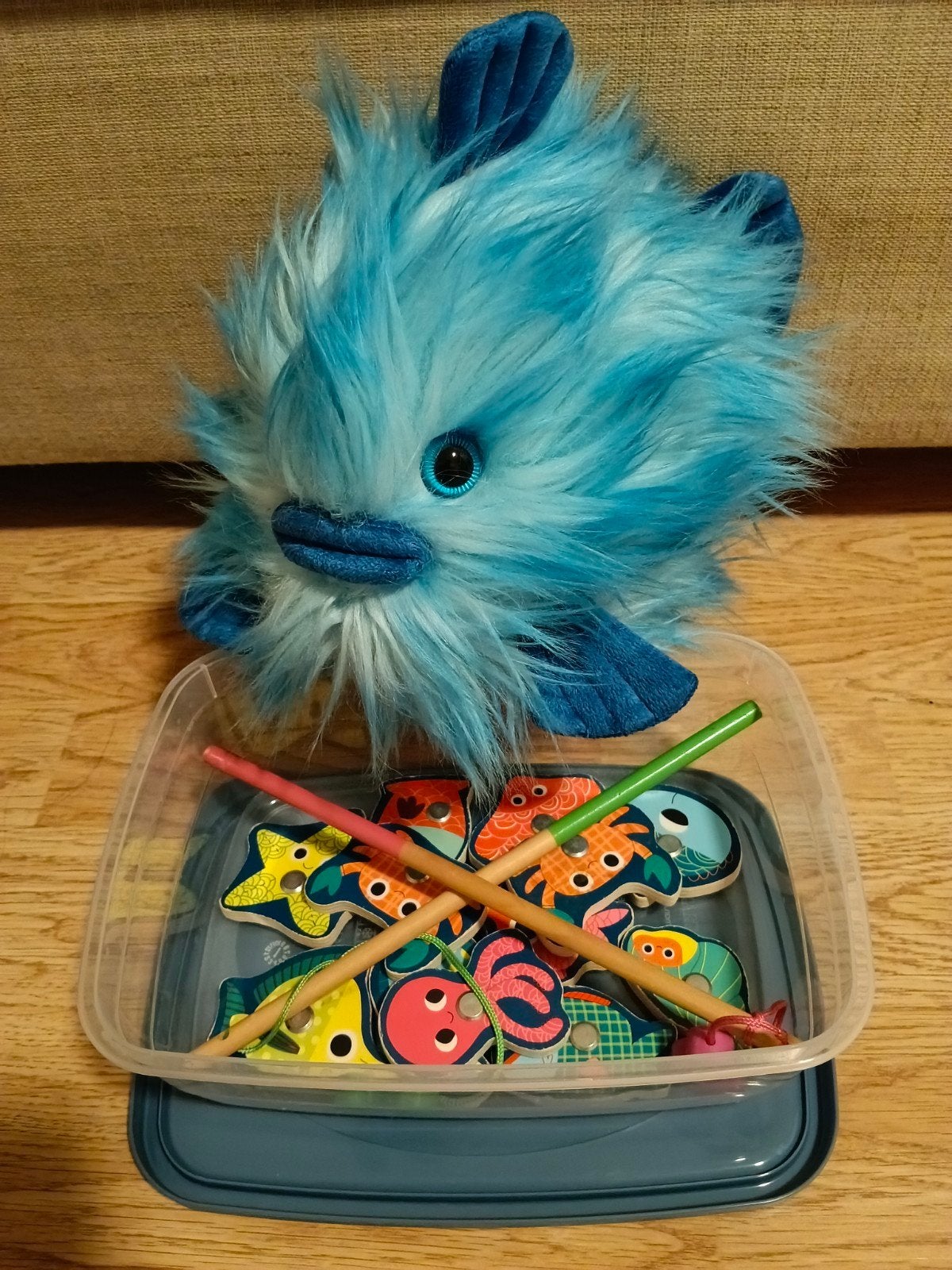 Djeco houten vissen spel hengelspel & Sunkid knuffel vis, Kinderen en Baby's, Verzenden, Zo goed als nieuw, Overige typen