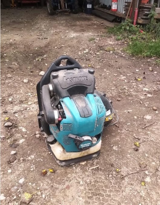 Makita BBX7600 4-takt Benzine Bladblazer - Ruggedragen, Ophalen, Benzine, Gebruikt, Ruggedragen