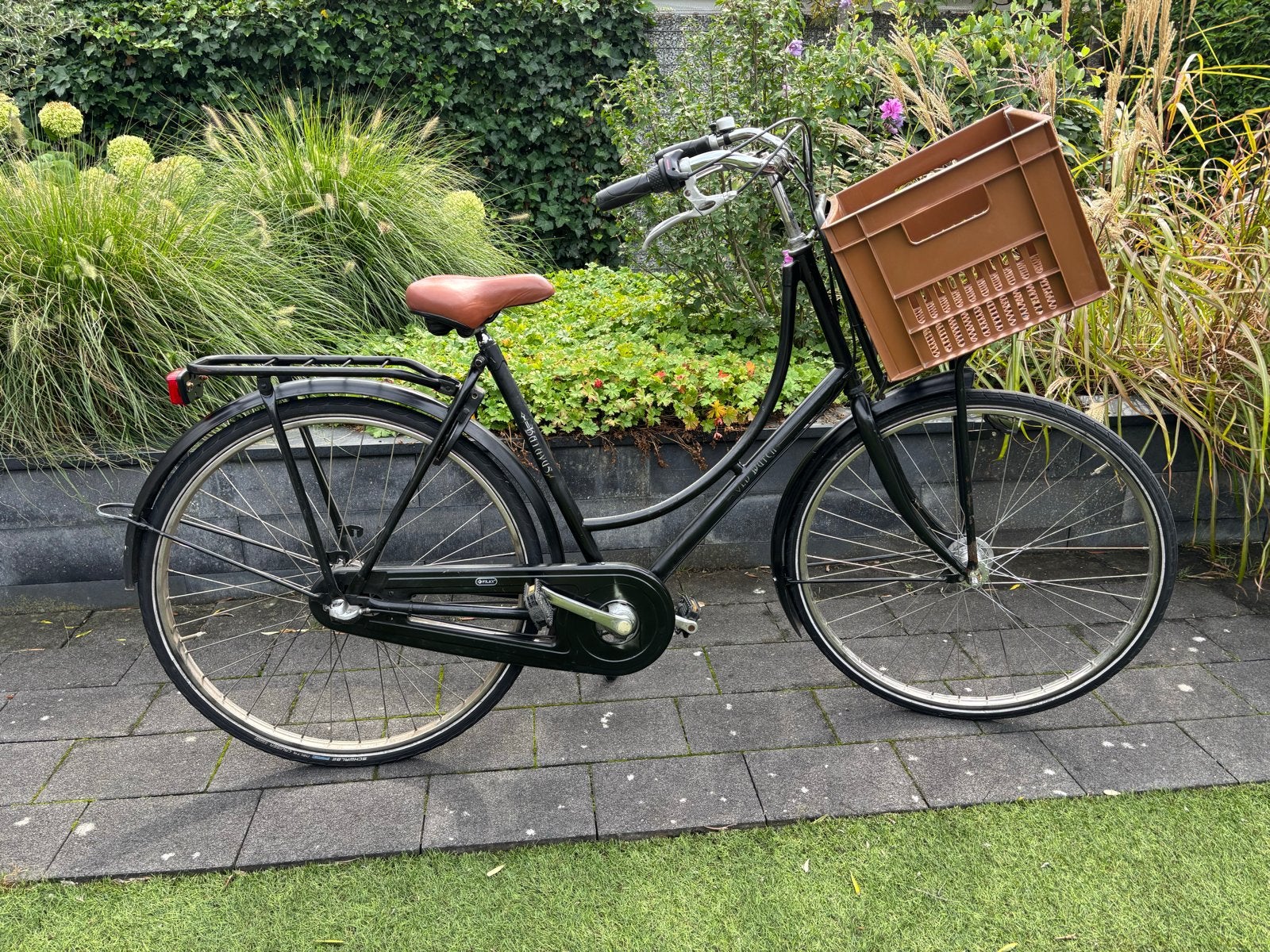 Batavus Damesfiets met krat - Gebruikt, Ophalen, Velgrem, Versnellingen, Batavus