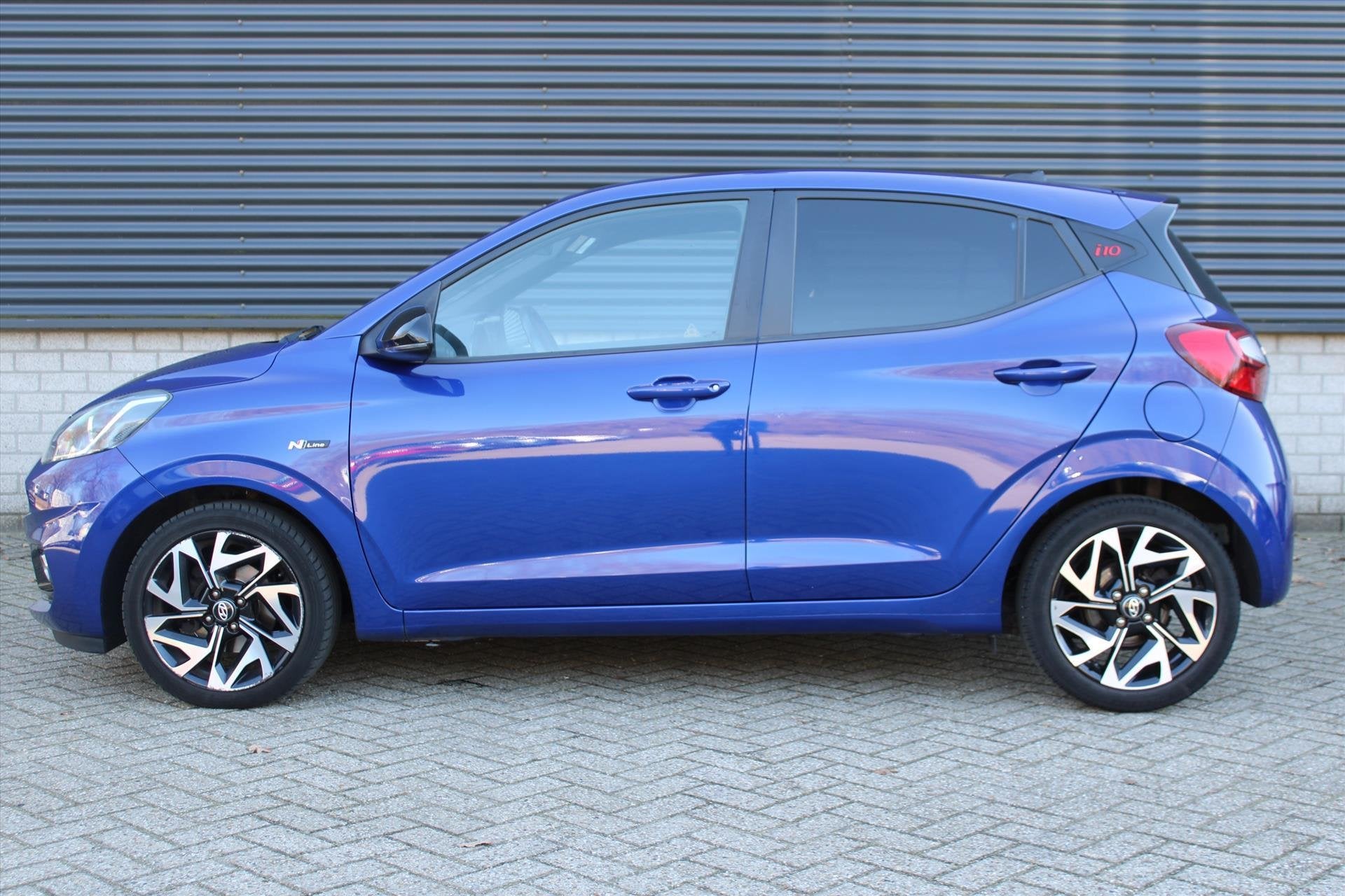 Hyundai i10 1.0i 100pk N-Line | Achteruitrijcamera | Stoelve, Voorwielaandrijving, Stof, Euro 6, Blauw