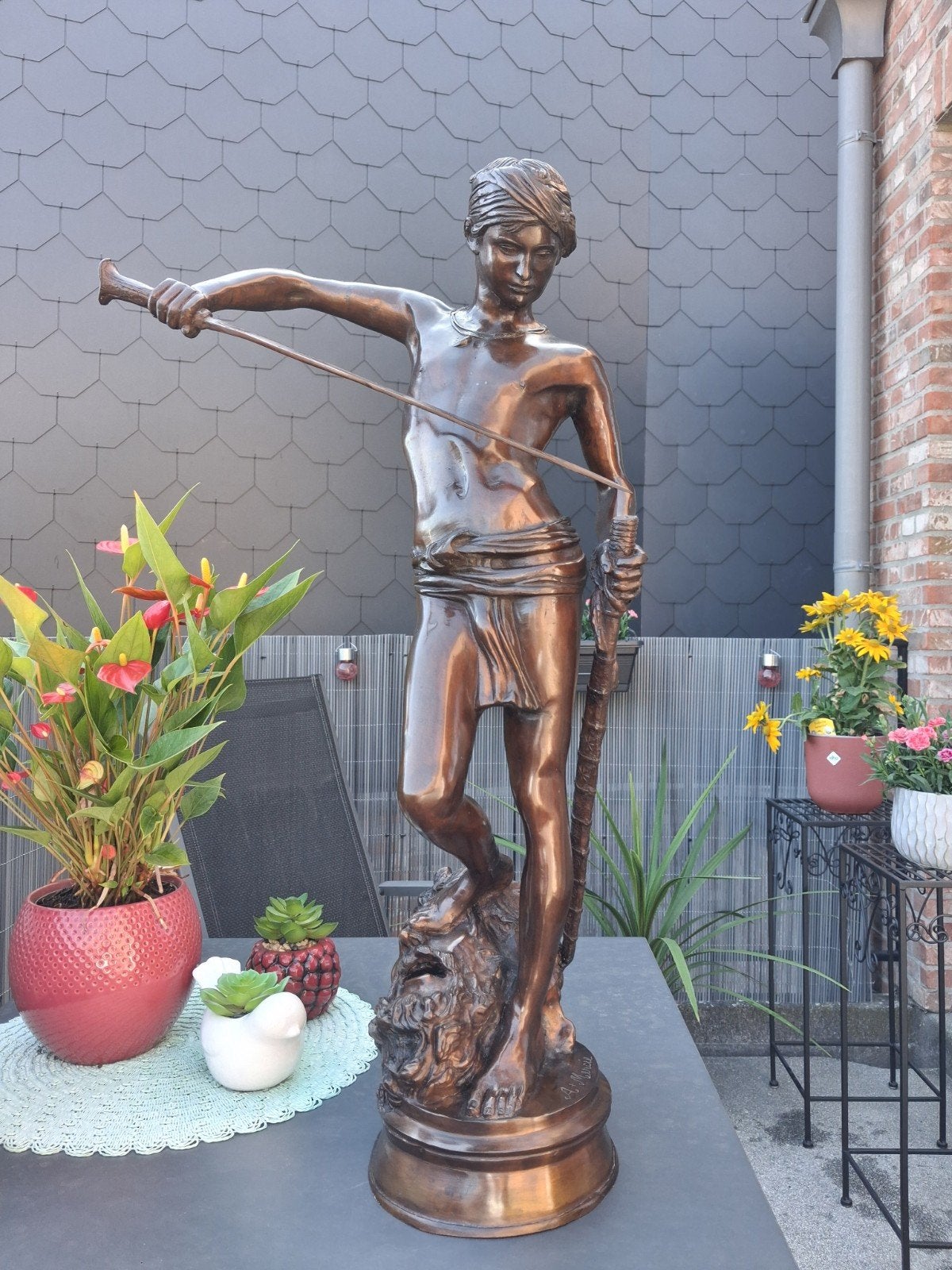 brons beeld , david & goliath 70 cm, Ophalen, Brons, 50 - 100 cm