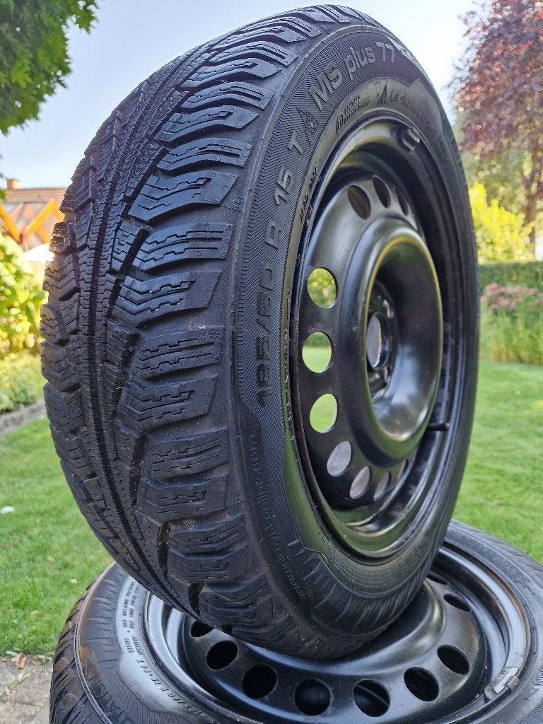 4 Winterbanden 6,5mm op 15" velgen 4x100 Opel Corsa Adam, Ophalen, Gebruikt, 15 inch, Band(en)