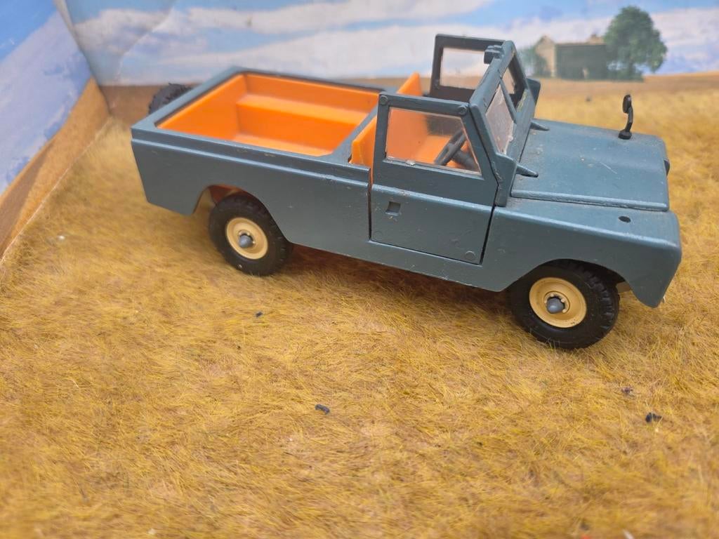 Britains landrover lwb, Hobby en Vrije tijd, Modelauto's | 1:32, Ophalen of Verzenden, Gebruikt, Tractor of Landbouw, Britains