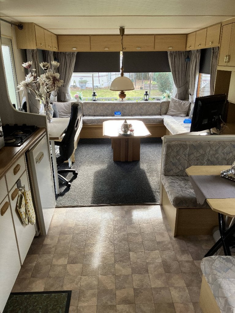 NETTE caravan op mooie plek in Schoonloo, instapklaar, Tot en met 2