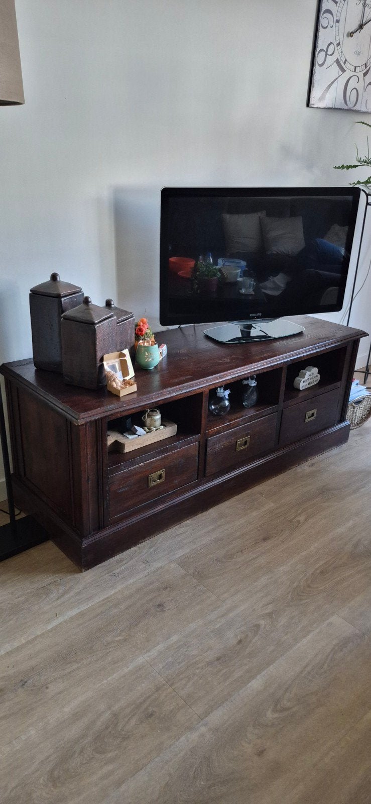 Donkerbruine houten meubelset: TV-meubel, salontafel, kast, Antiek en Kunst, Ophalen
