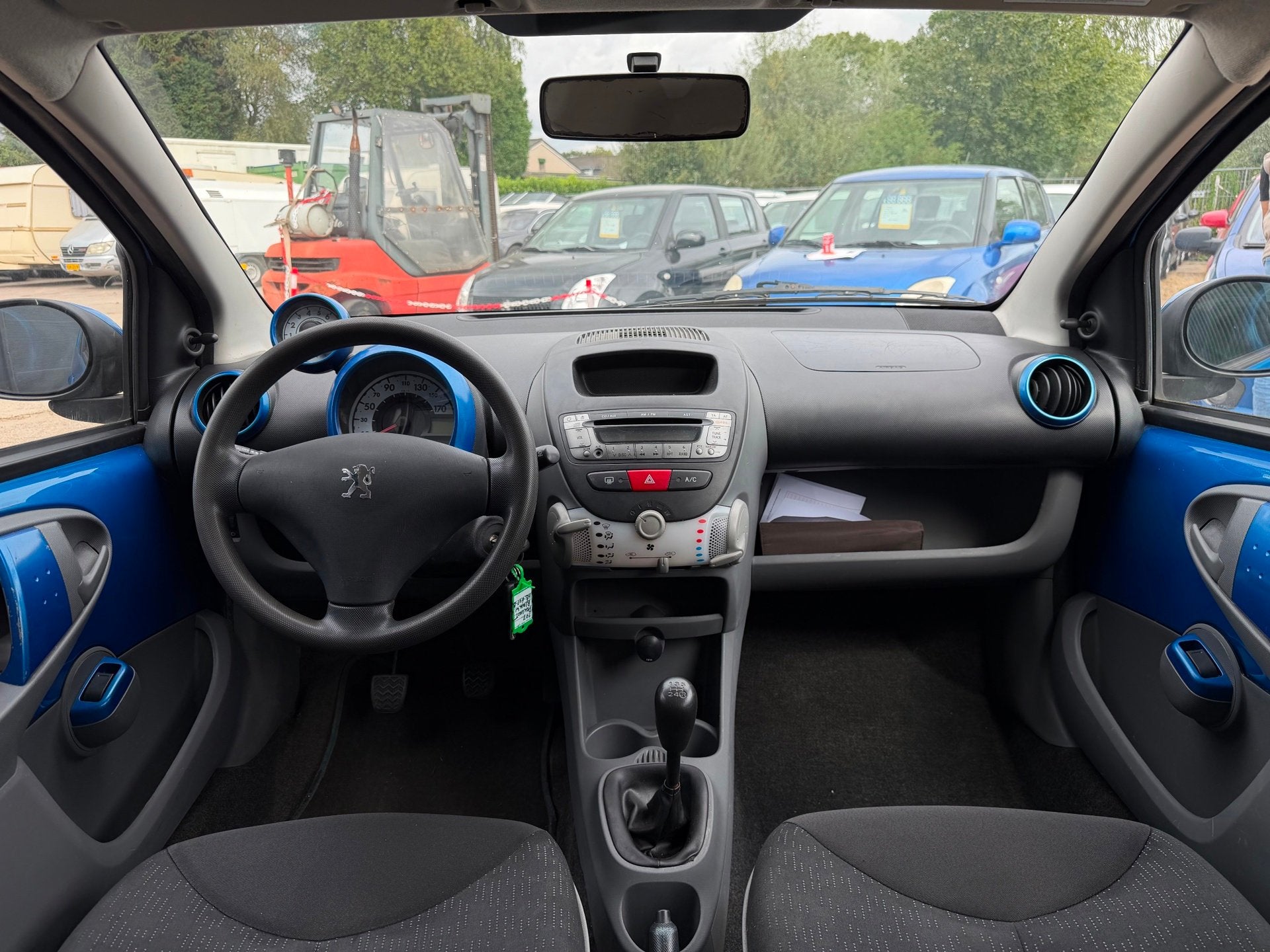 Peugeot 107 1.0 | Airco | E-Ramen | NWE APK |, Voorwielaandrijving, Gebruikt, Elektrische ramen, 68 pk