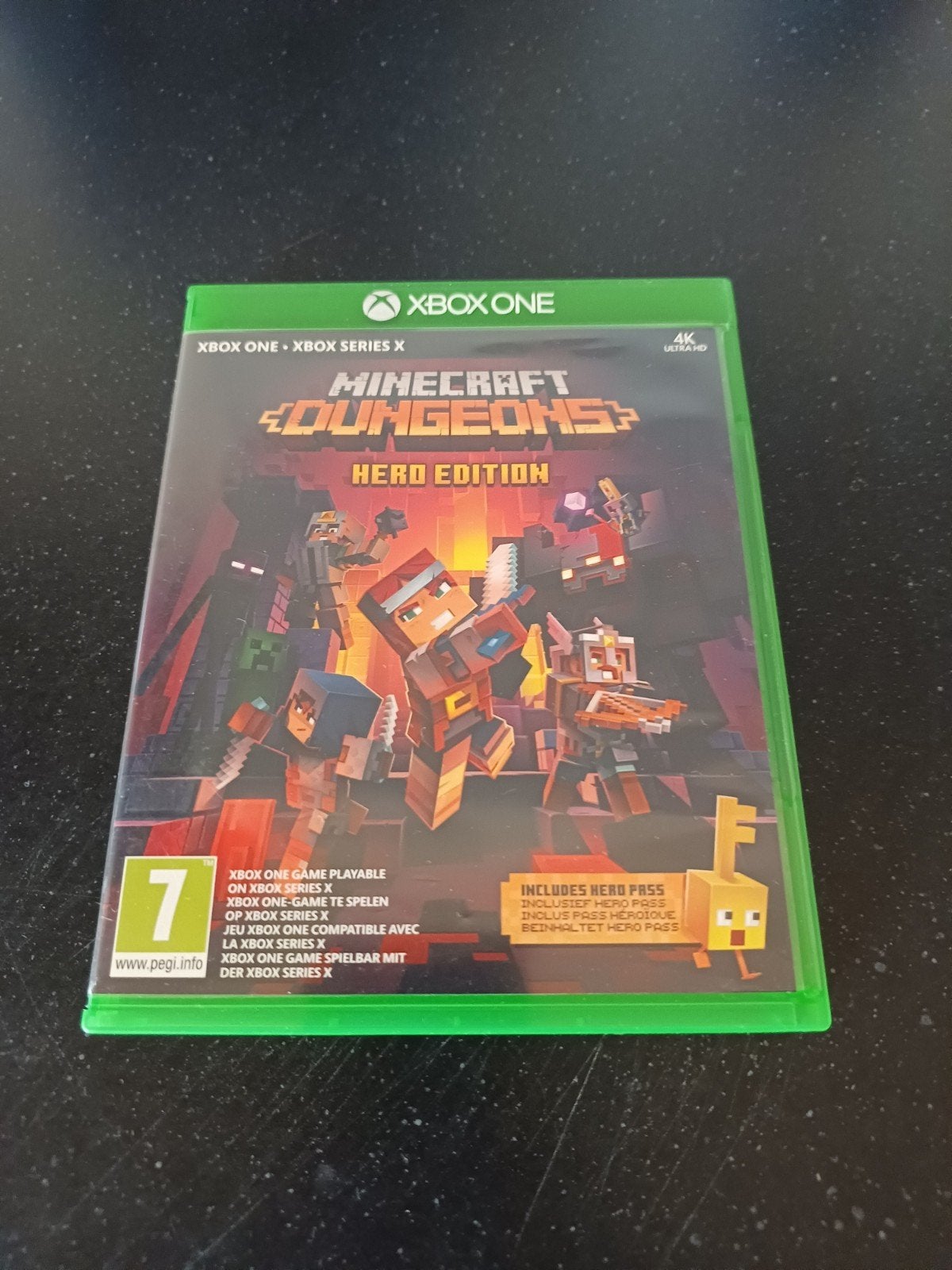 Minecraft dungeons hero edition, Avontuur en Actie, Ophalen of Verzenden, Zo goed als nieuw, 3 spelers of meer