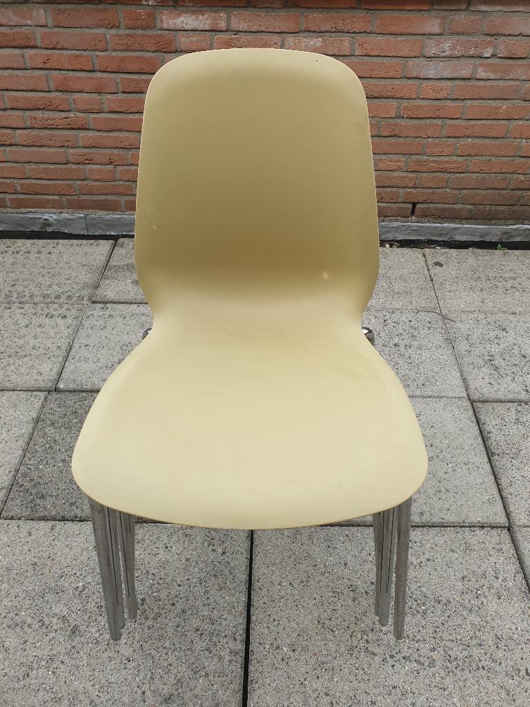 kunststof stoelen, Tuin en Terras, Tuinstoelen, Ophalen of Verzenden, Gebruikt, Kunststof