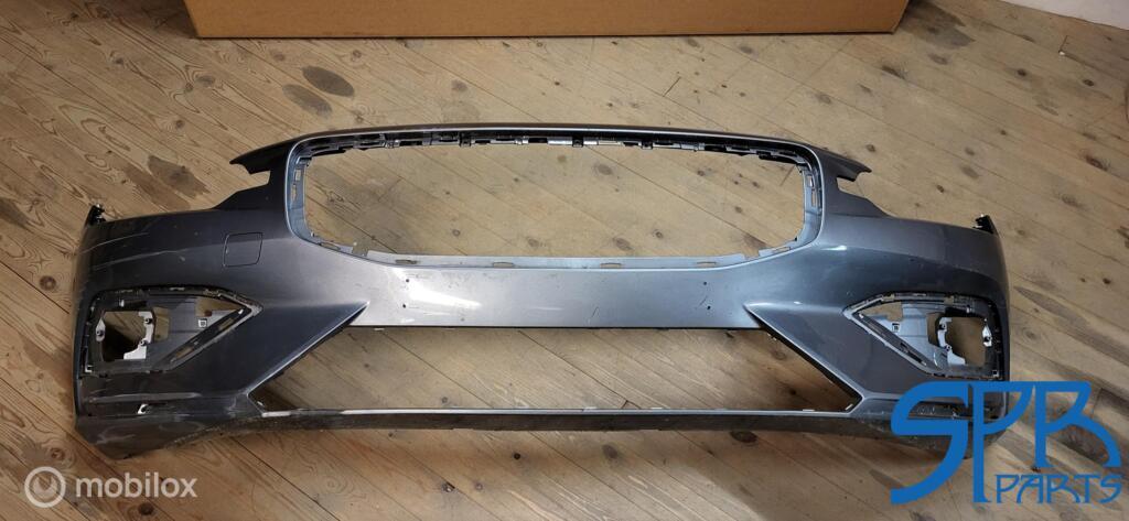VOLVO V60 S60 III 2018-2024 VOORBUMPER 31690589 Voor BUMPER, Gebruikt, Ophalen of Verzenden, Volvo, Volvo