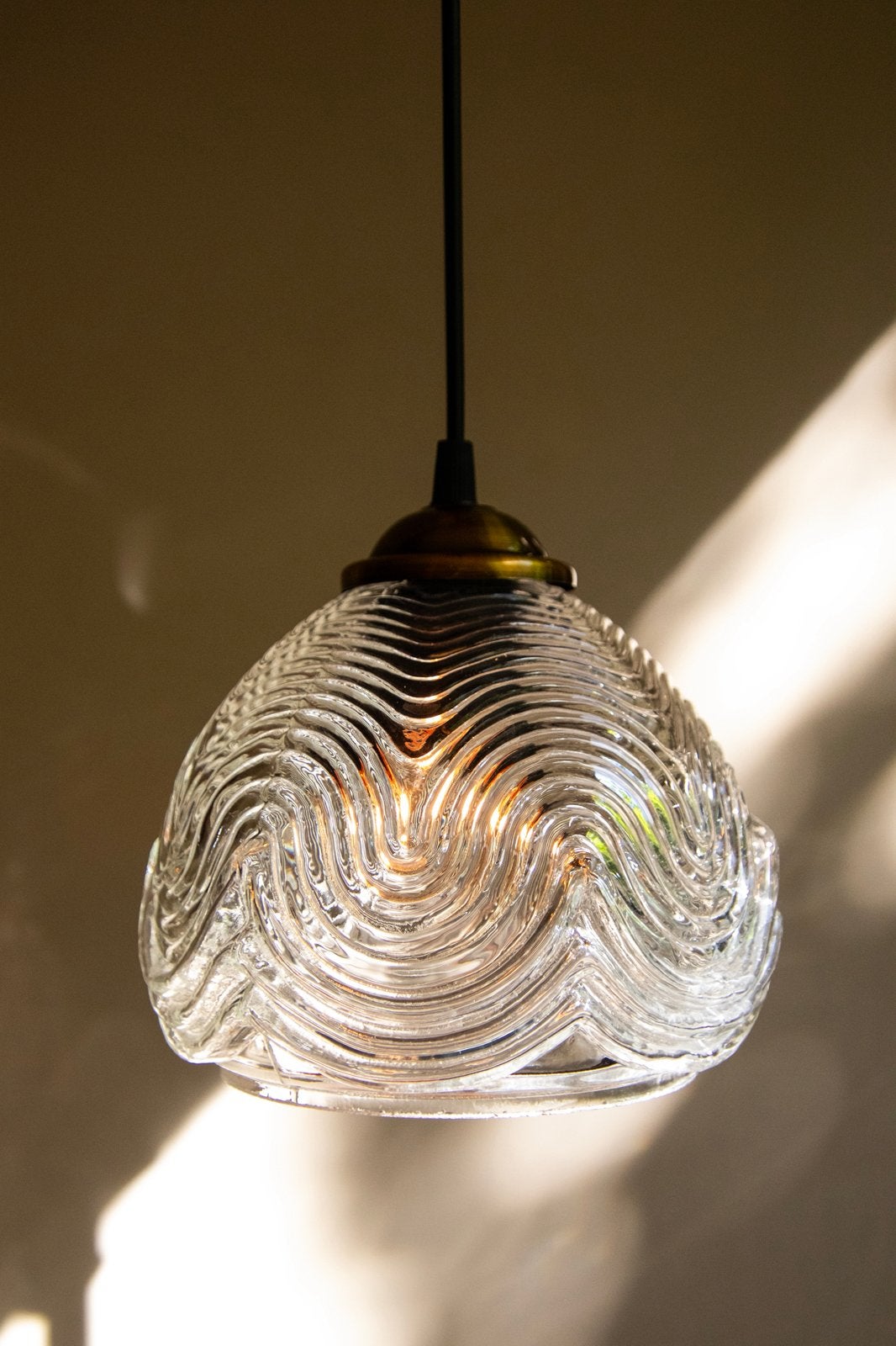 Vintage hanglampje, Ophalen of Verzenden, Zo goed als nieuw, Glas, Minder dan 50 cm