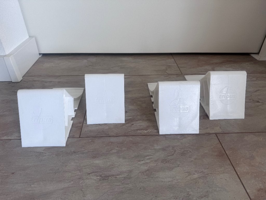 4 Wielkeggen tripus wit, Ophalen, Zo goed als nieuw