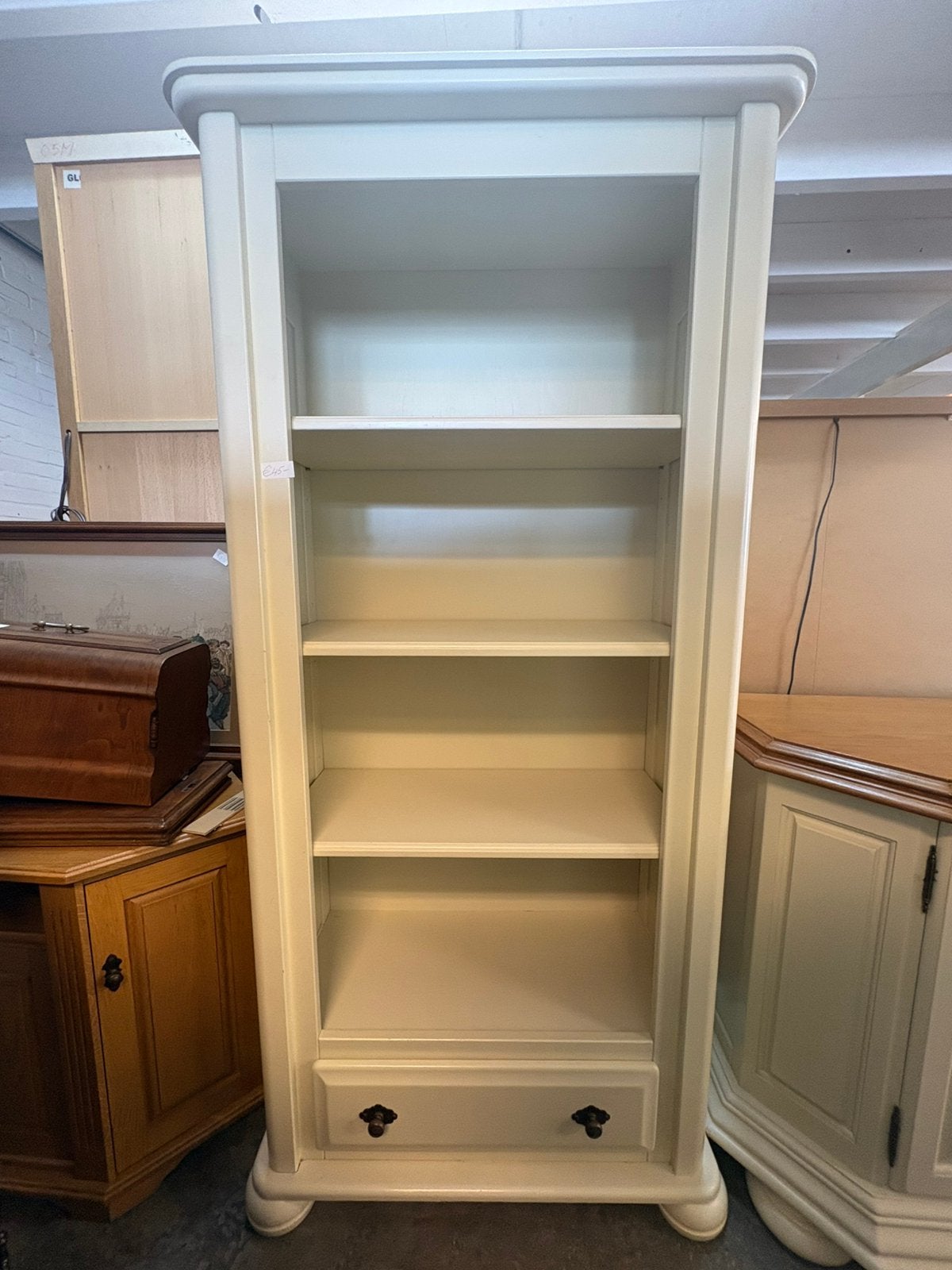 Mooie creme boekenkast, Ophalen, 50 tot 100 cm, Zo goed als nieuw, 150 tot 200 cm