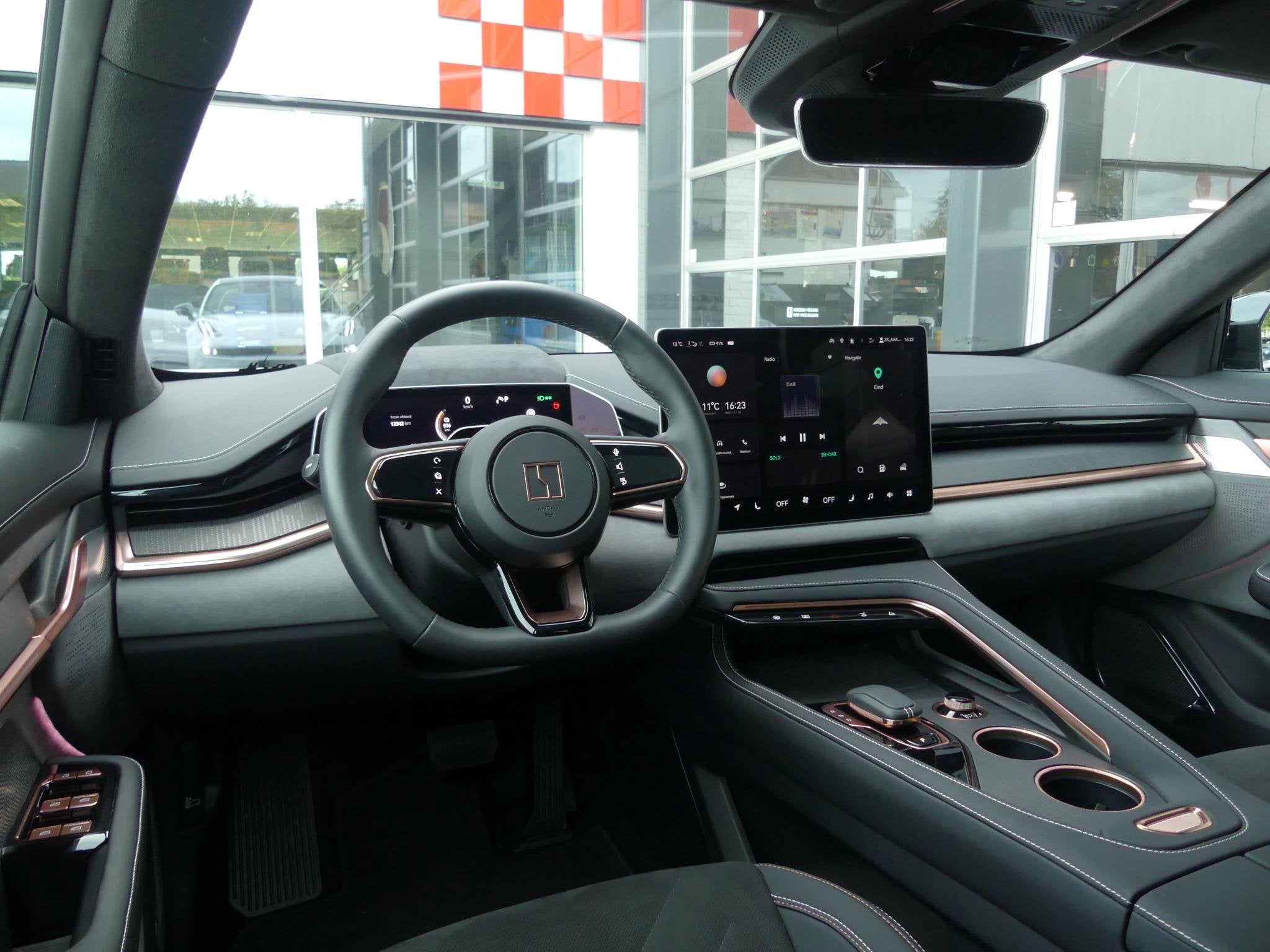 ZEEKR 001 AWD Performance 100 kWh, Auto's, Automaat, Gebruikt, 2000 kg, Vierwielaandrijving
