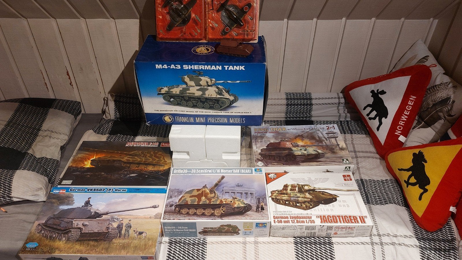 zeer zeldzame Franklin mint M4a3 HVVS Sherman., Ophalen of Verzenden, Zo goed als nieuw, Groter dan 1:32