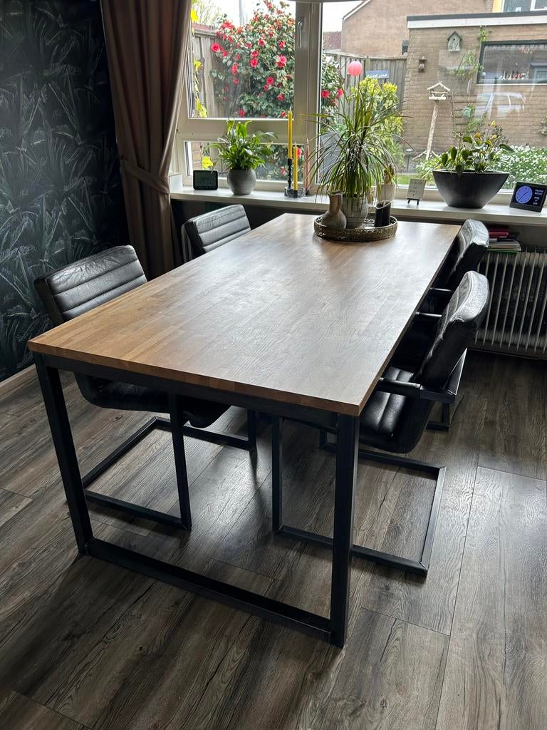 Eettafel te koop, Huis en Inrichting, Tafels | Eettafels, Ophalen of Verzenden, Gebruikt, Rechthoekig, 150 tot 200 cm