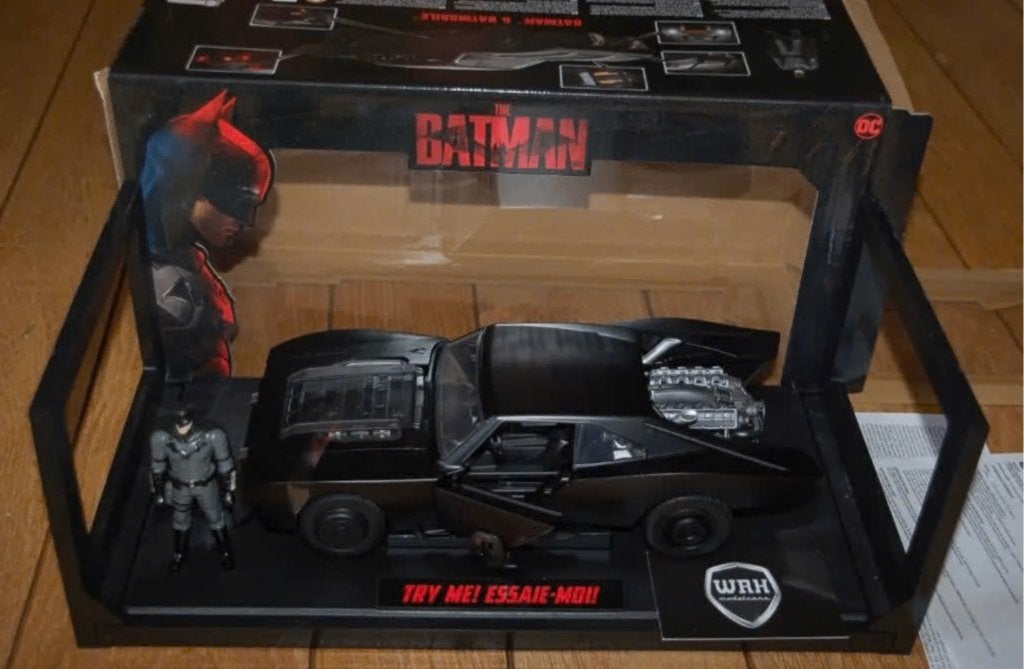 1:18 THE BATMAN BATMOBILE Jada Toys in doos WRH, Verzenden, Zo goed als nieuw, Auto, Overige merken