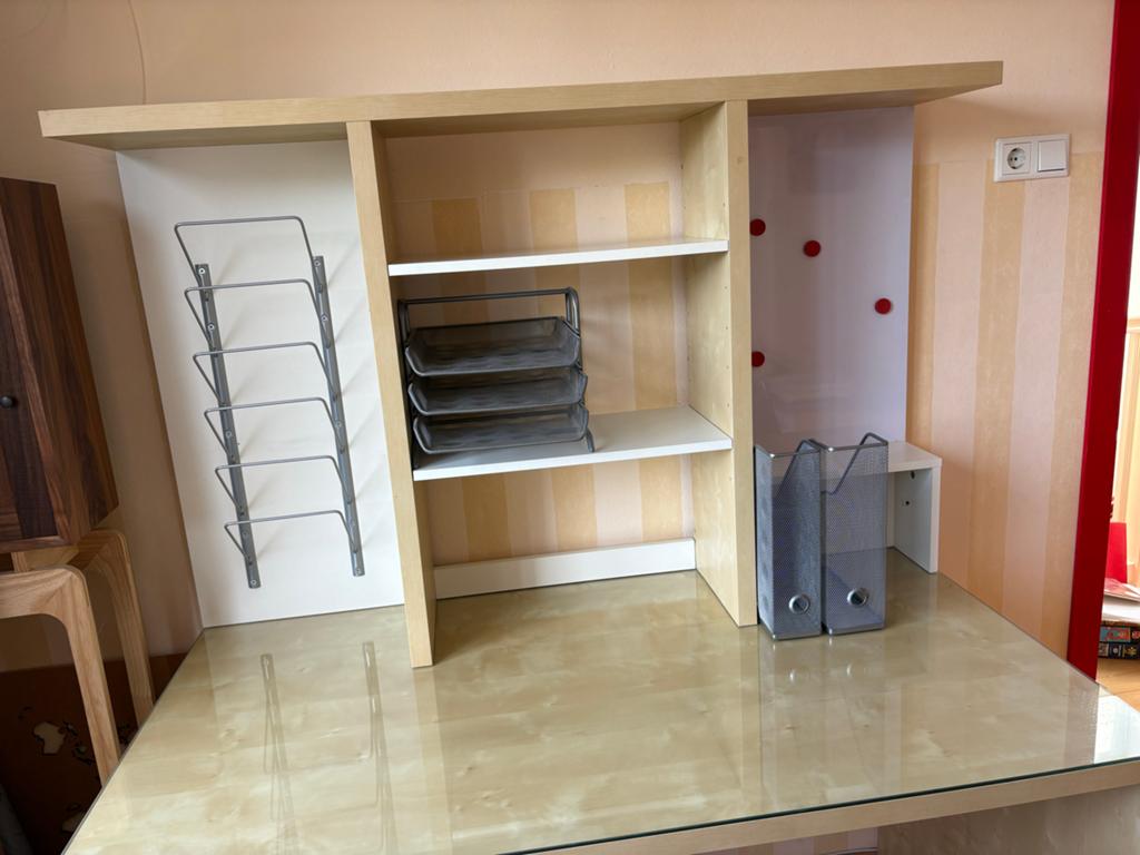 IKEA Bureau met opzetstuk en glasplaat - 140 cm breed, Ophalen, Opbergruimte, Gebruikt, Hout