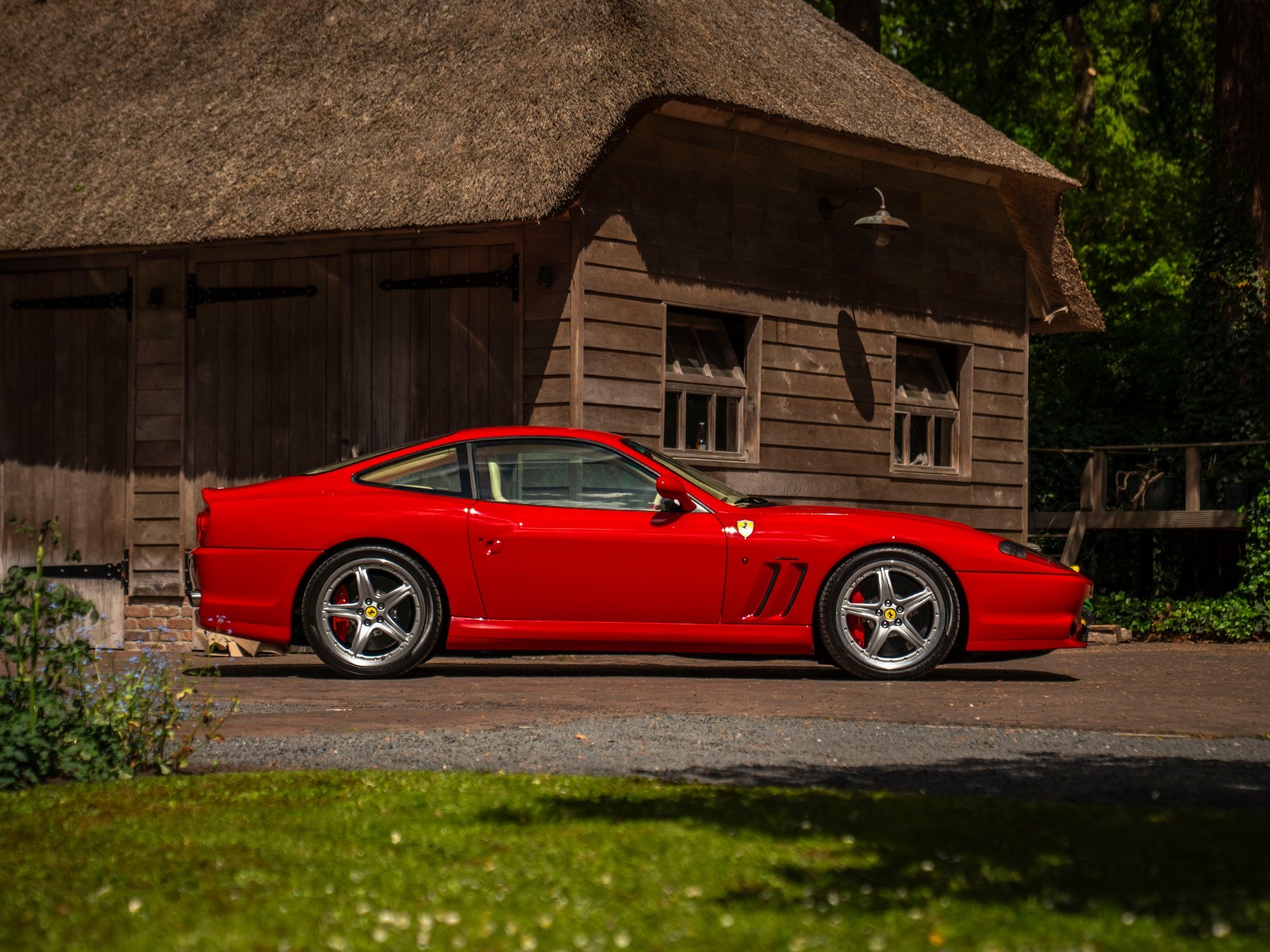Ferrari 550 Maranello | Fiorano Handling Package (bj 1999), Auto's, Achterwielaandrijving, Beige, Leder, Bedrijf