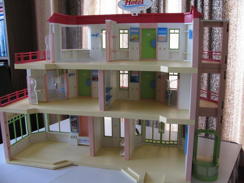 Playmobil 5265 + 5269 Hotel + 2e etage, Ophalen of Verzenden, Zo goed als nieuw, Complete set
