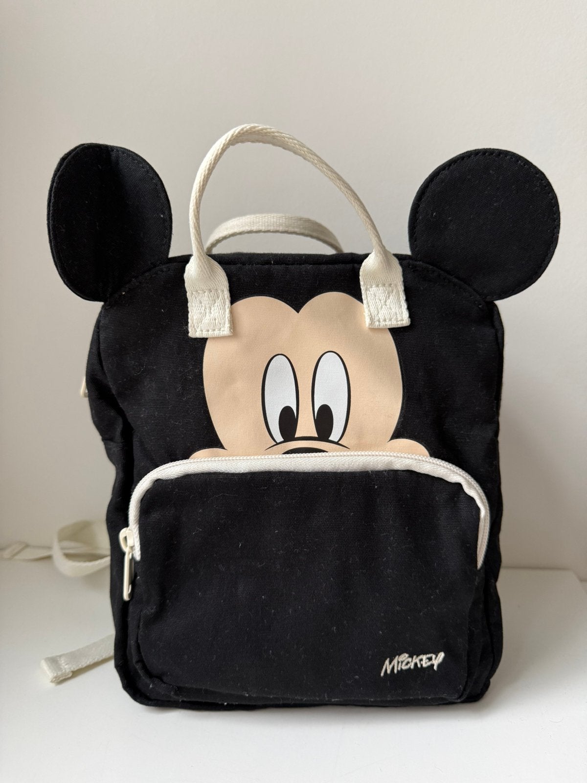 Mickey mouse rugtasje, Ophalen, Zo goed als nieuw, Disney of Dora, Minder dan 30 cm