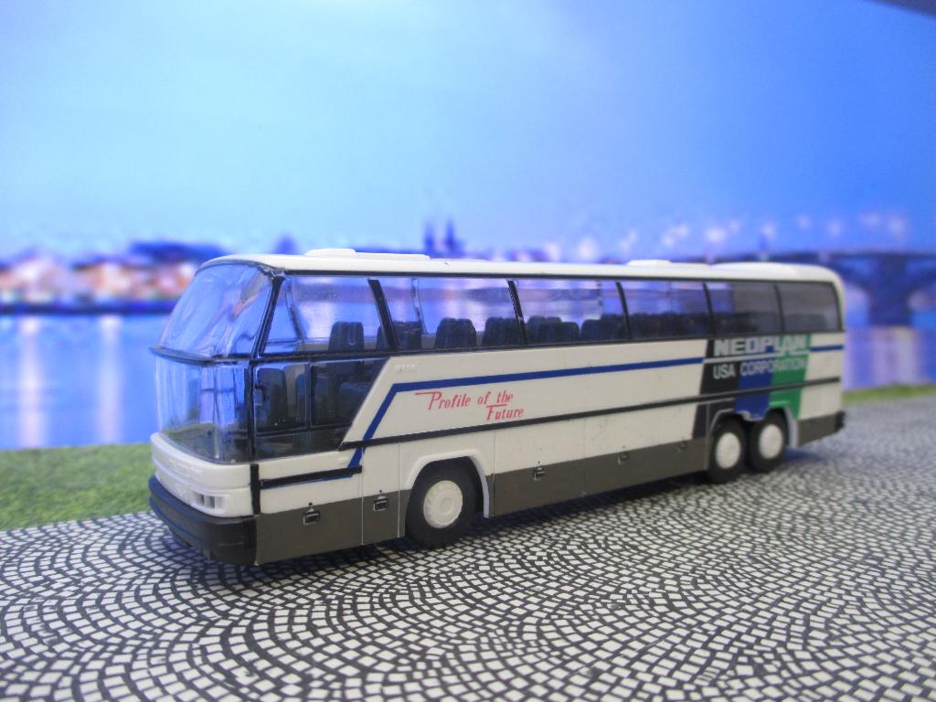 Neoplan Cityliner - Rietze USA Corporation Touringcar, Ophalen of Verzenden, Gebruikt, Bus of Vrachtwagen, Rietze