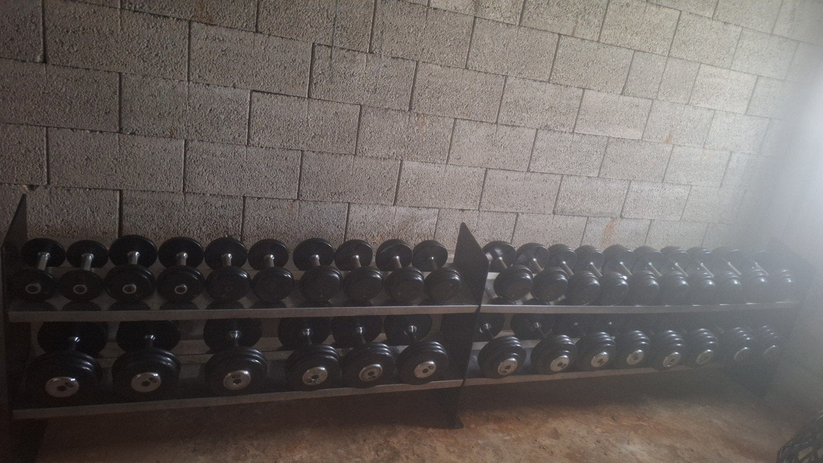Dumbells 2-34kg incl rek, Sport en Fitness, Ophalen, Gebruikt, Benen, Dumbbell
