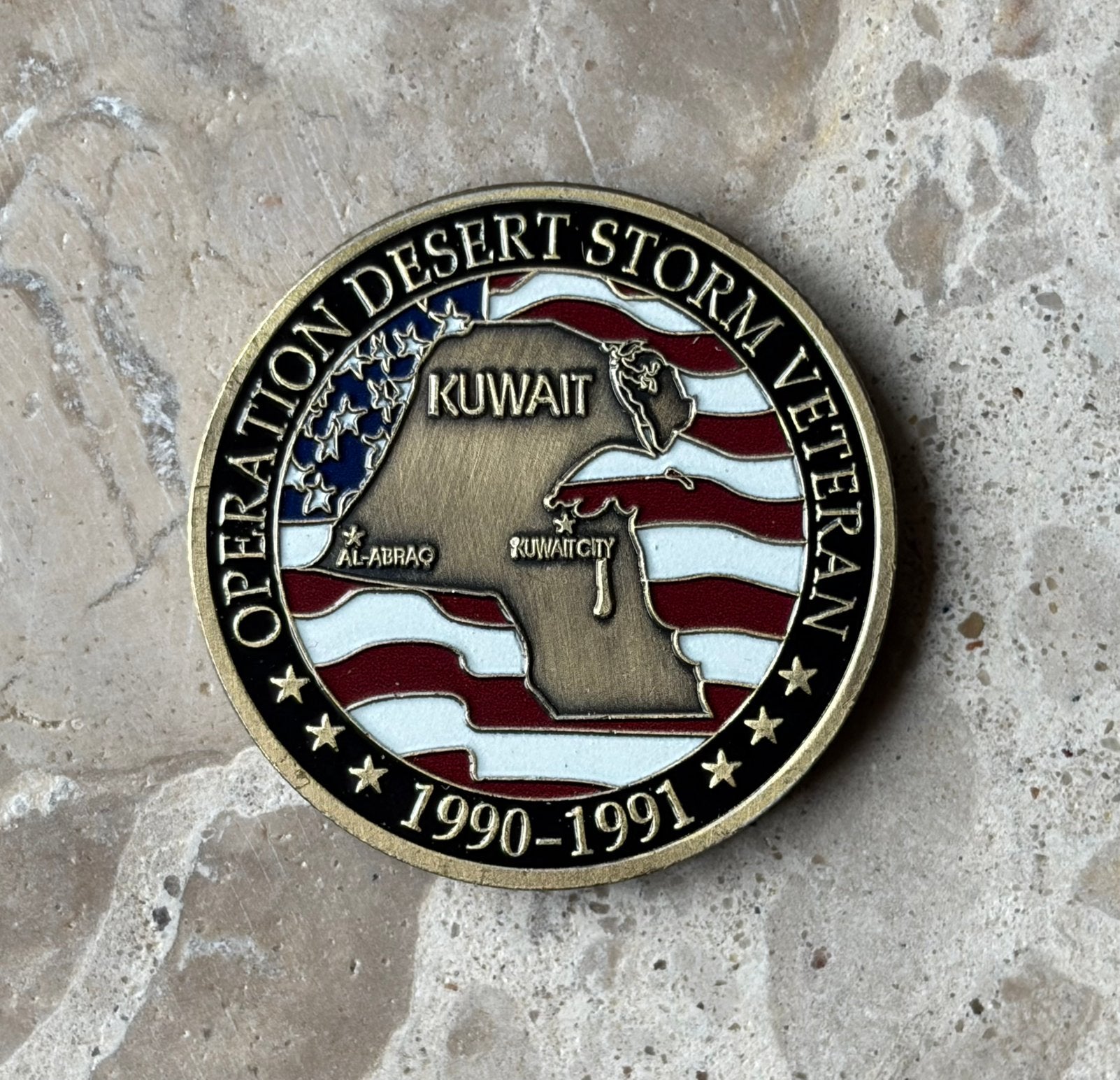 US Army operation desert storm coin, Ophalen of Verzenden, Landmacht, Amerika, Embleem of Badge
